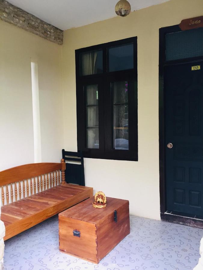 Aquarius Inn Nyaung Shwe Extérieur photo