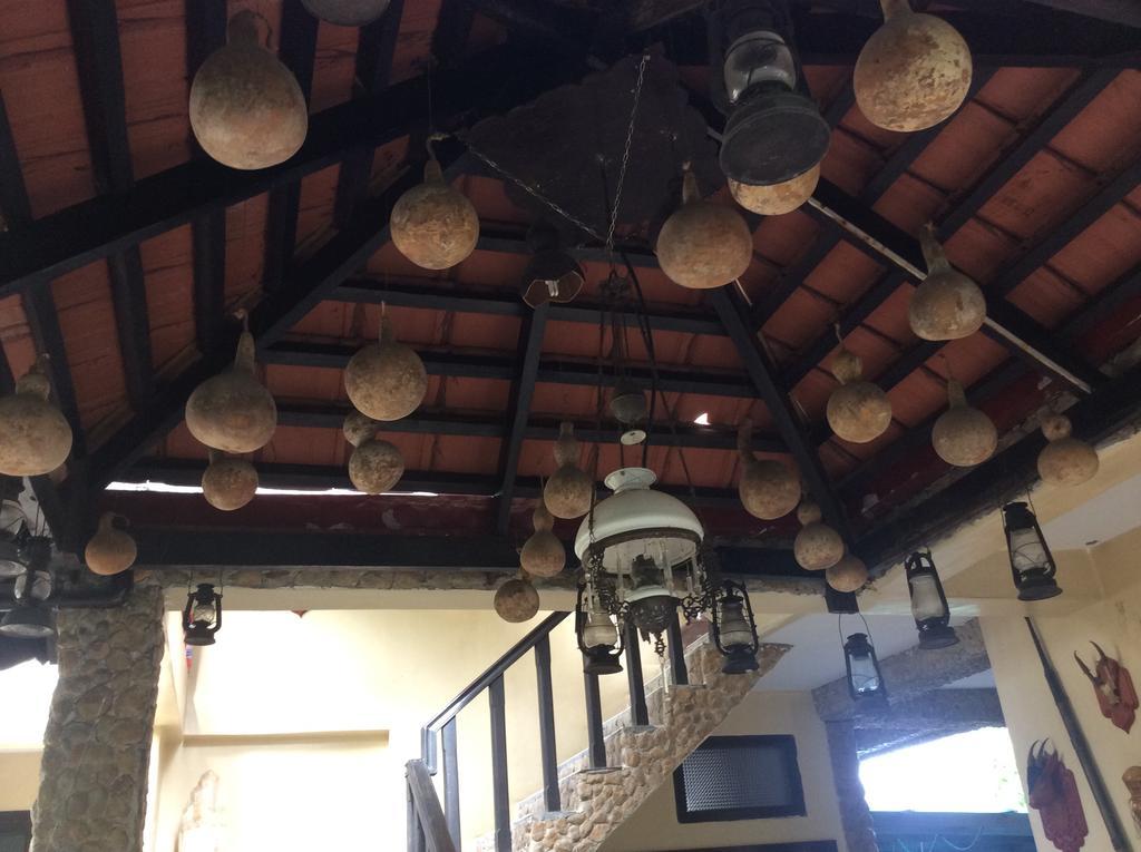 Aquarius Inn Nyaung Shwe Extérieur photo