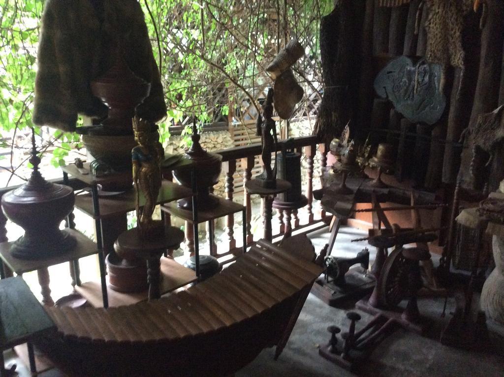 Aquarius Inn Nyaung Shwe Extérieur photo