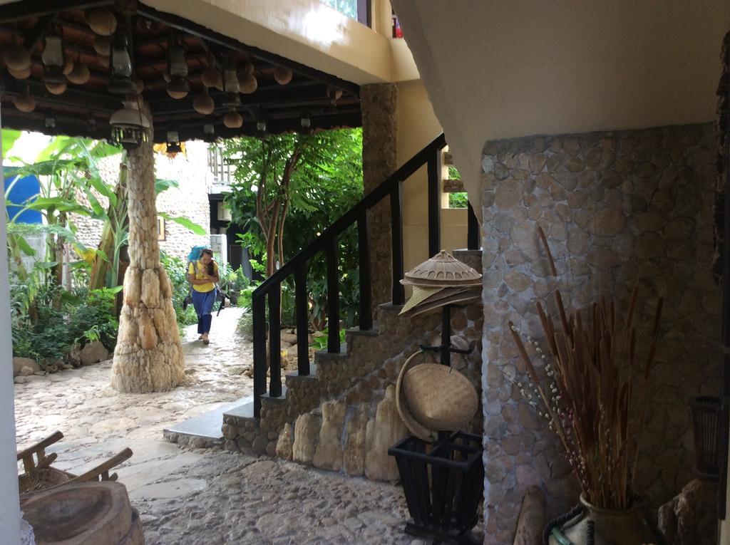 Aquarius Inn Nyaung Shwe Extérieur photo