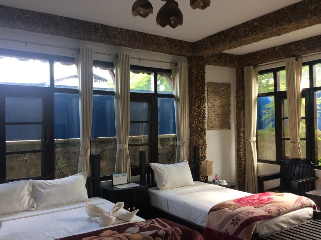 Aquarius Inn Nyaung Shwe Extérieur photo