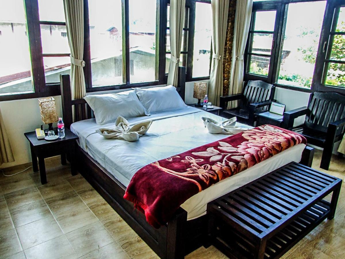 Aquarius Inn Nyaung Shwe Extérieur photo