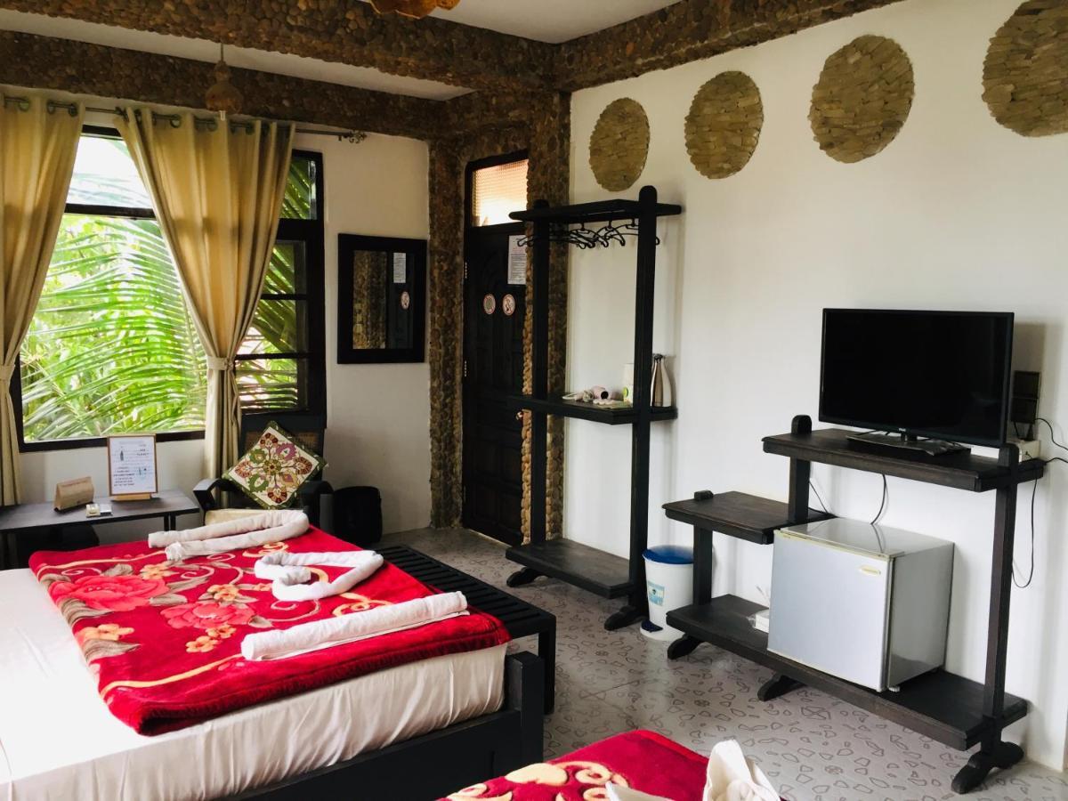 Aquarius Inn Nyaung Shwe Extérieur photo