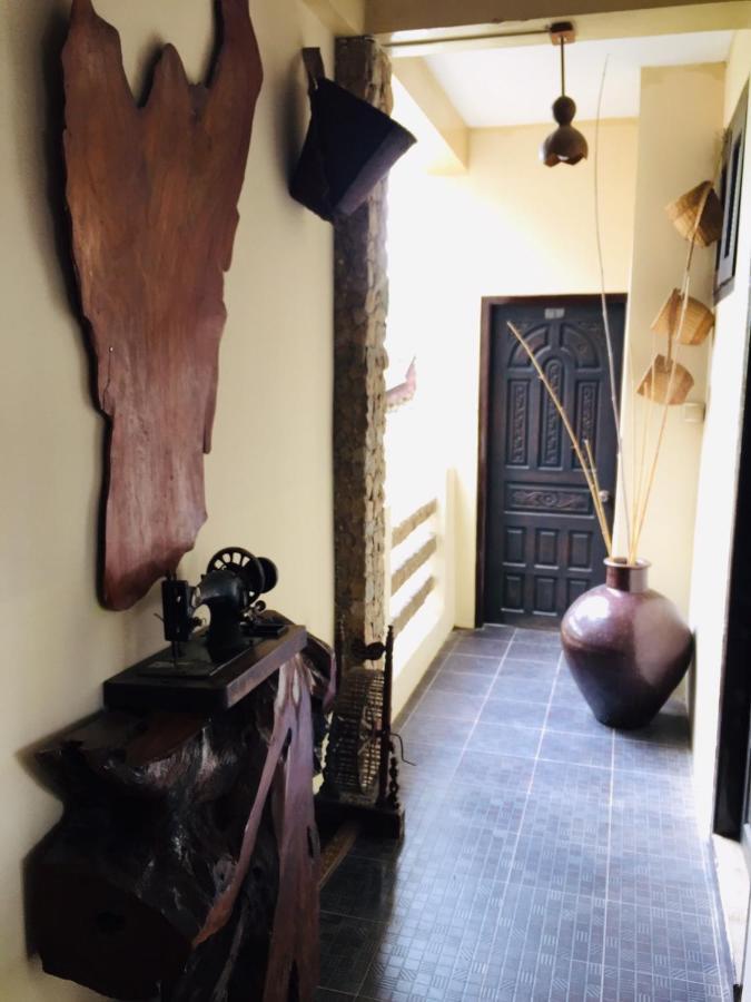 Aquarius Inn Nyaung Shwe Extérieur photo